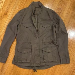 Hinge - Army style jacket! Cinched at the waist.